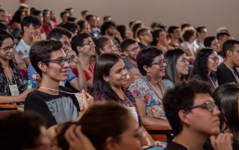 Pesquisa de doutorado tematiza ação de bolsistas do PACCE